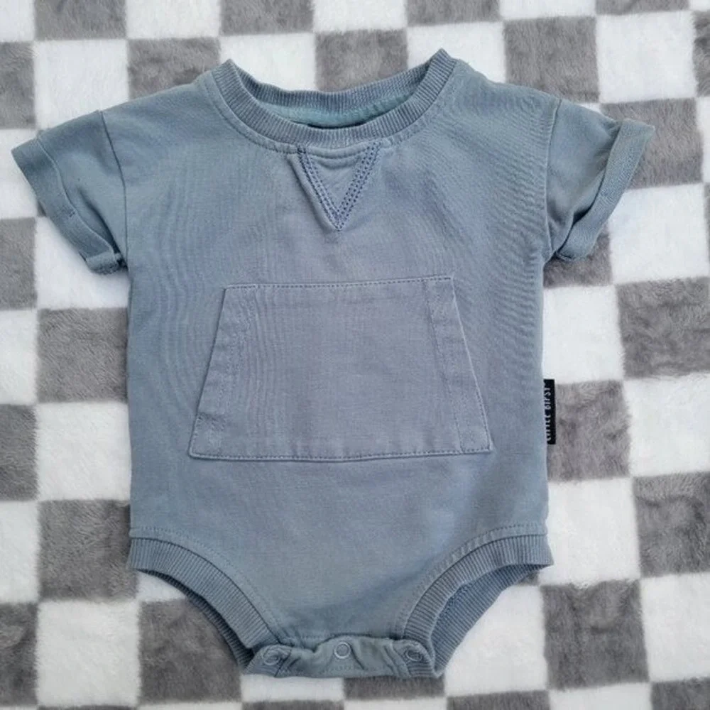 Little Bipsy Front Pocket Short Sleeve Bodysuit Boys 3-6m‎ French Terry Cotton